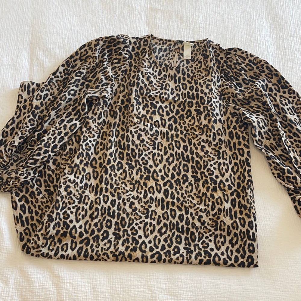 H&M Cheetah Midi Dress with Puff Sleeves Small